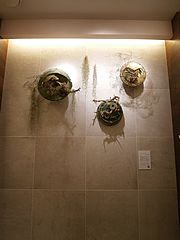 壁の花 四人展・香川恭光作品「ちょっとのぞいてみて」